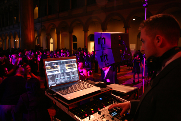 Corporate DJ Gigs: Elevating Events with Professional Sound